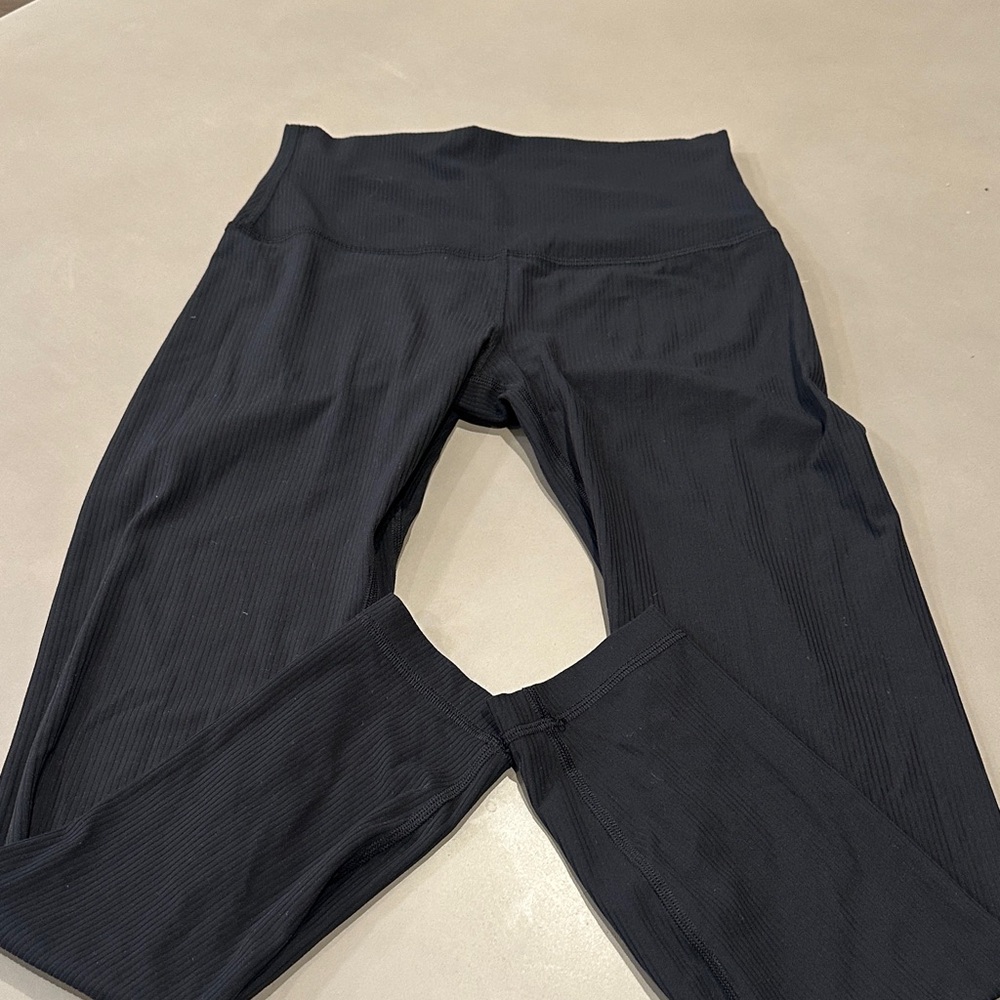 Lulu Lemon ribbed Black High-Waisted Leggings